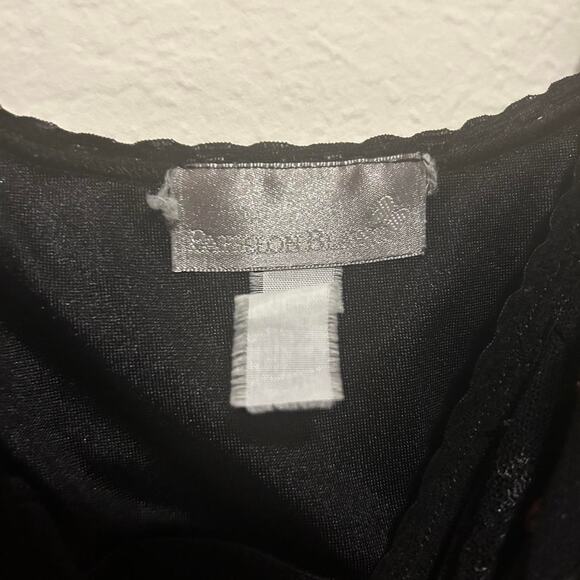 Papillon Blanc 90s Black lace cami with pink floral details - Picture 5 of 6